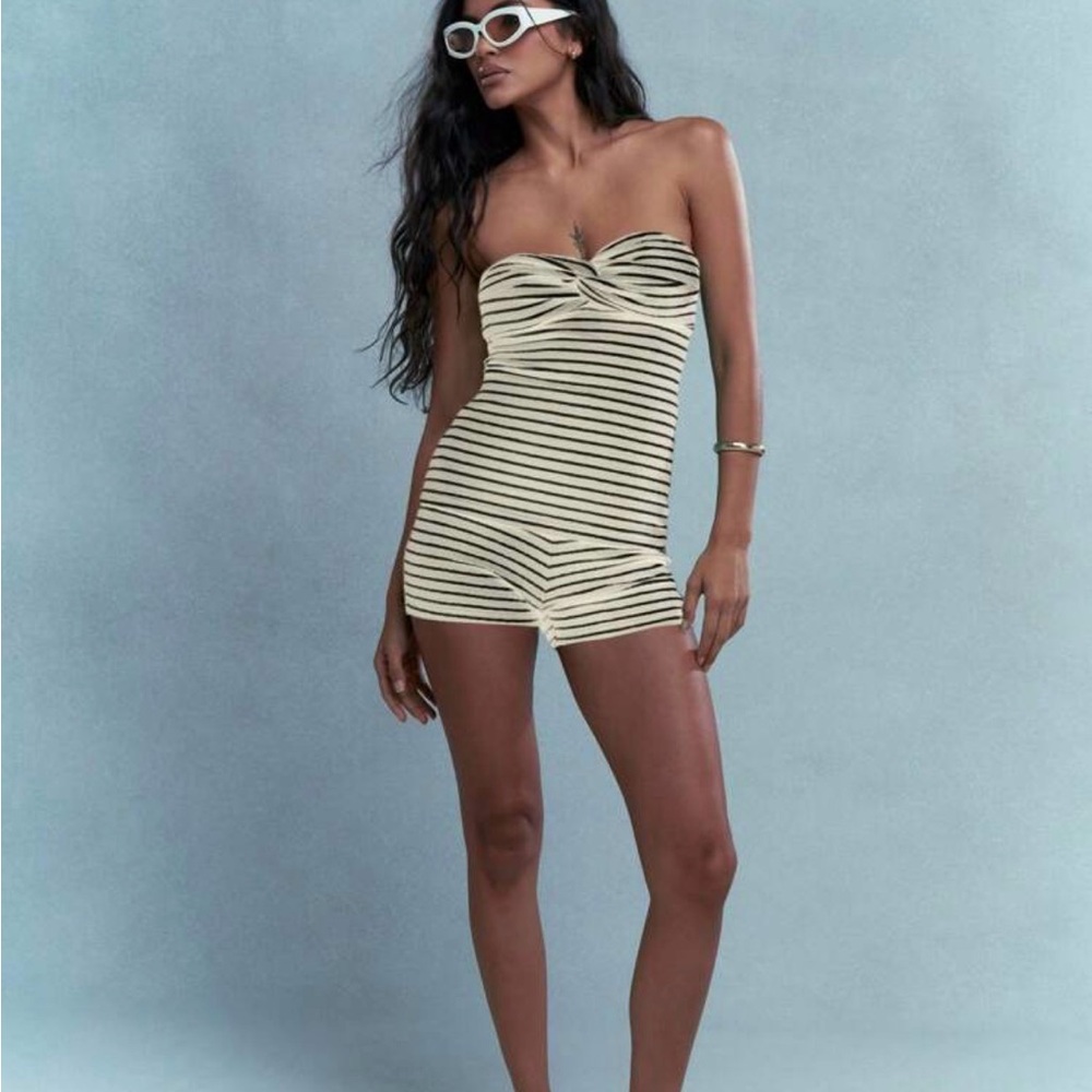 Missguided Black and Cream Striped Strapless Romper